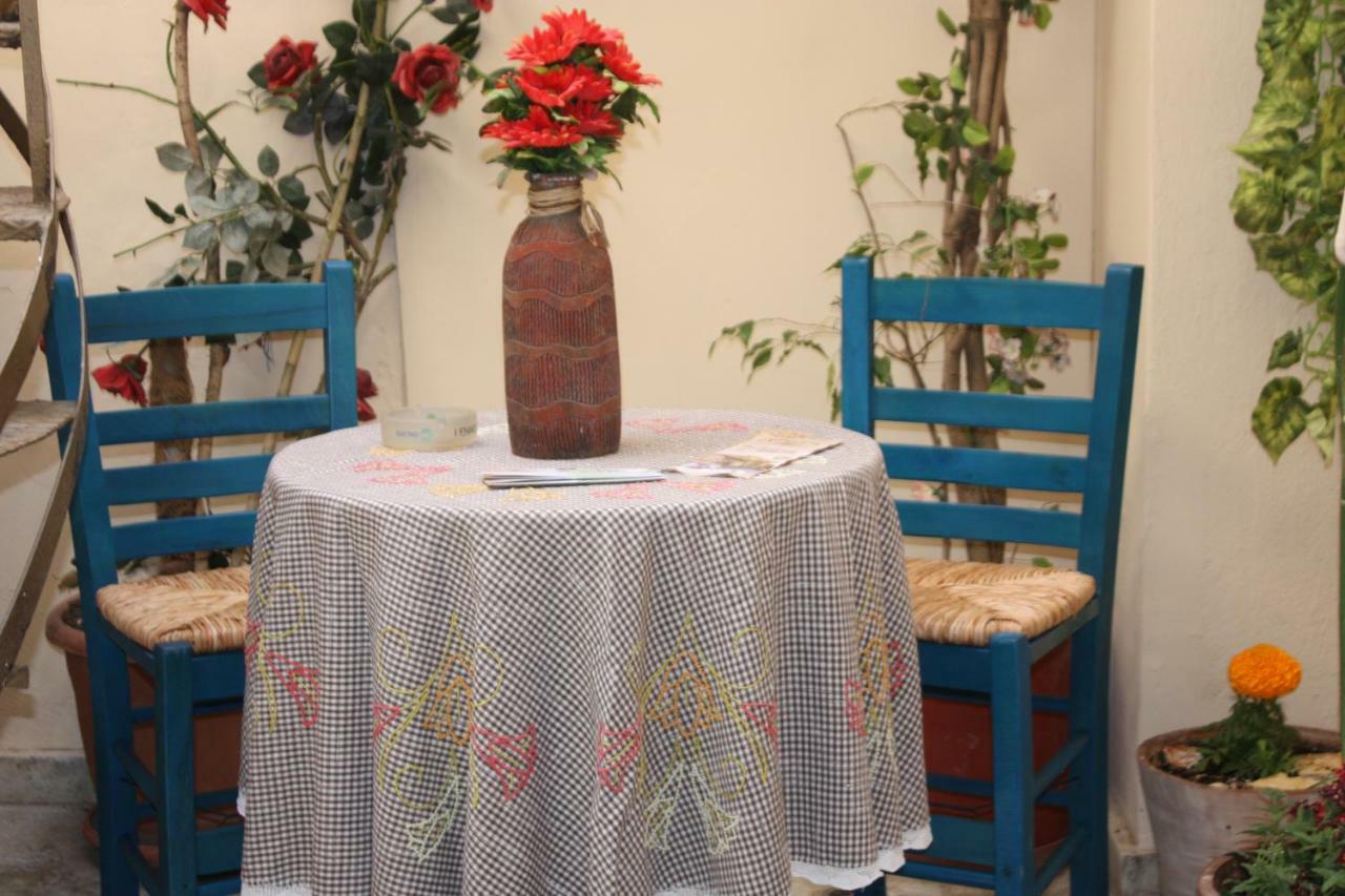 Mmebassia Bed & Breakfast Chania  Luaran gambar